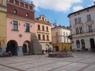 Rynek w Tarnowie, kamienice